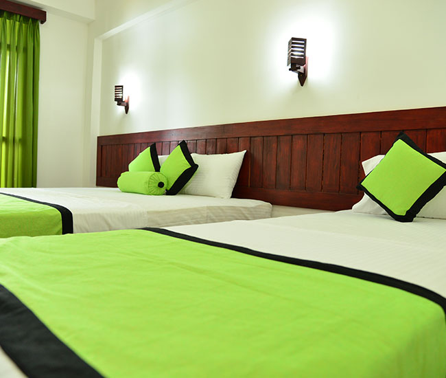 Seranade-beach-hotel-room6